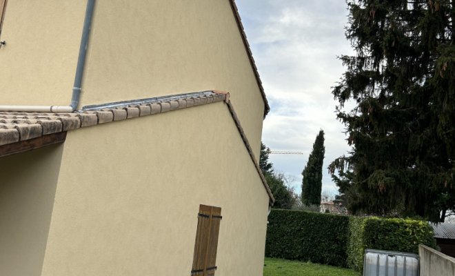 Ravalement de façade d'une maison à Romans-sur-Isere