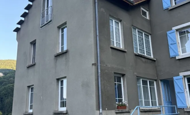 Rénovation de façade d’un immeuble à Villard de Lans , Romans-sur-Isère, Alexis Echinard