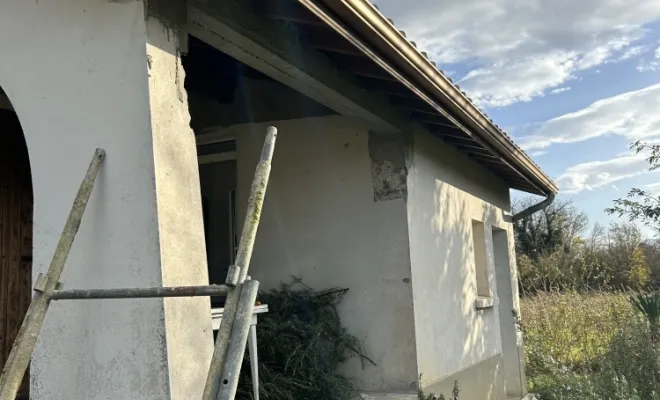 Rénovation d'une facade et des planches de rives à Romans sur Isère